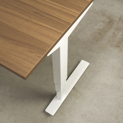 Hæve-/sænkebord | 180x80 cm | Valnød med hvidt stel